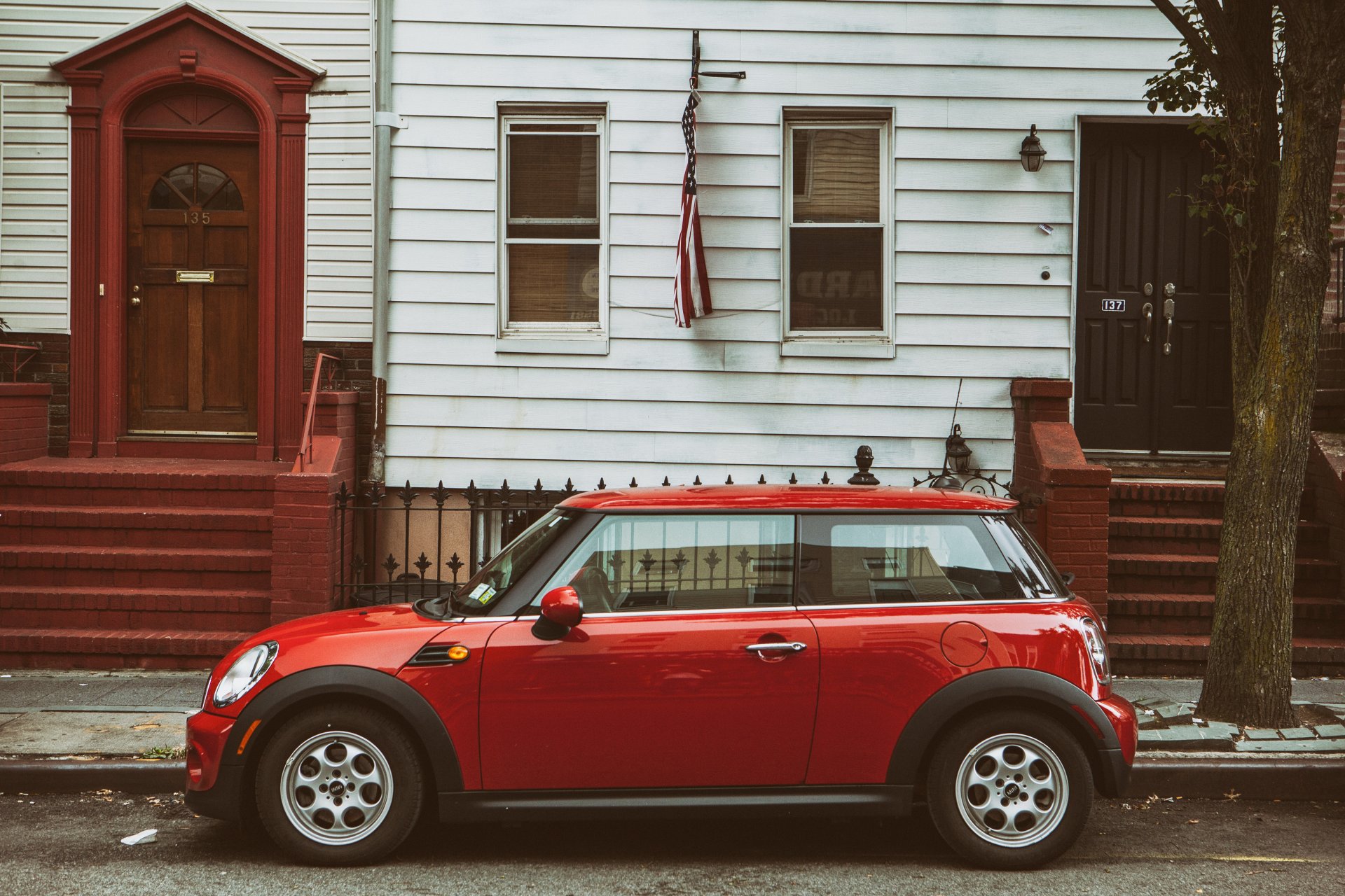 rojo mini coche brooklyn nueva york