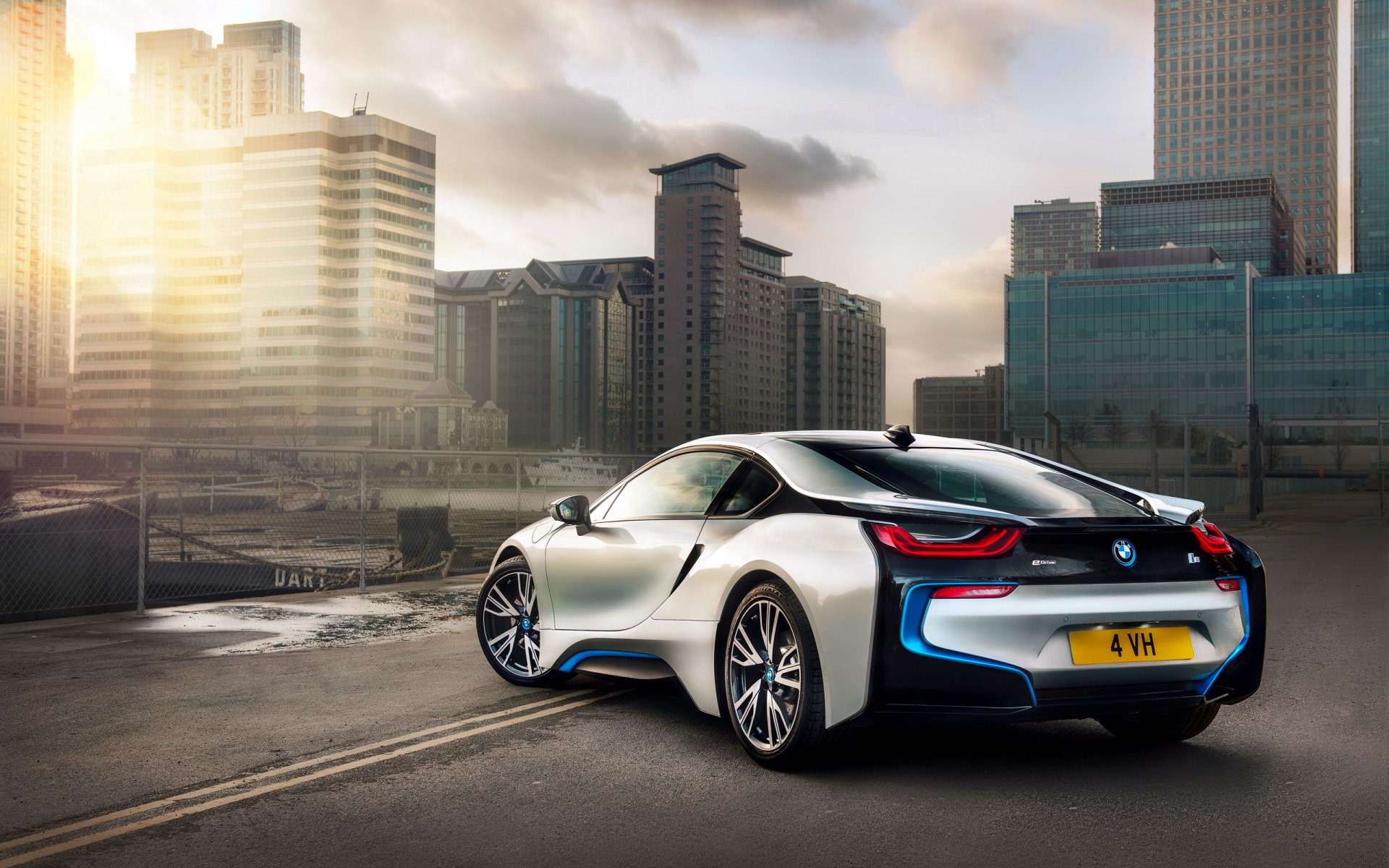 bmw i8 auto stadt