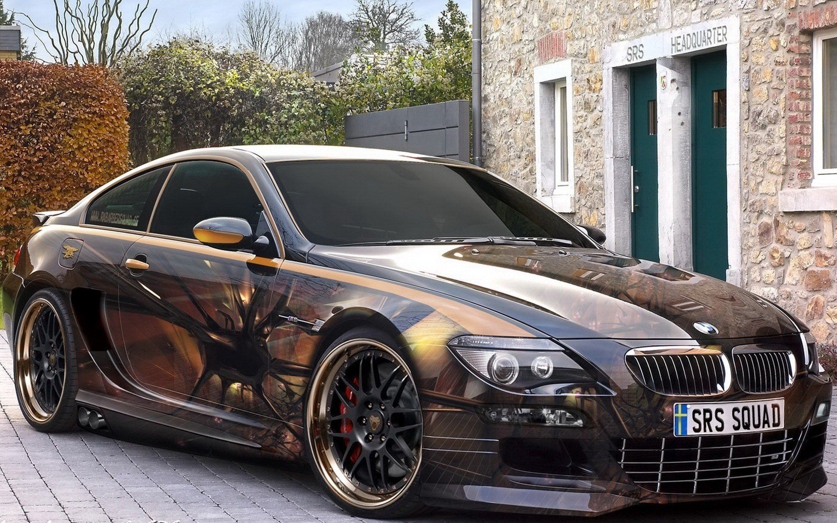 traumauto bmw airbrush 760i coupé auto pkw transport kraftfahrzeuge bmw schubkarre türen efeu dickicht glanz stil design form