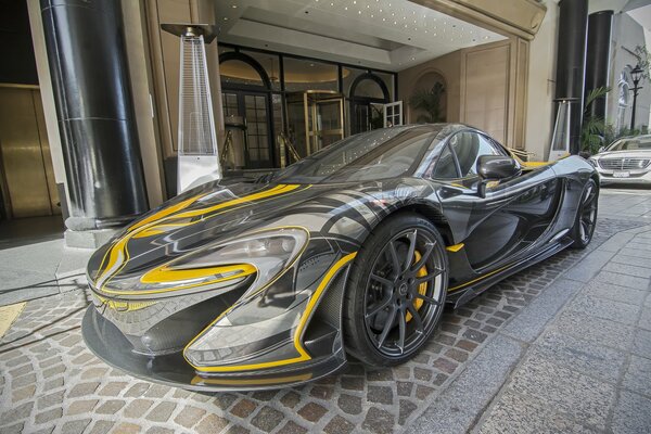 Sporty McLaren p1 in futuristic color