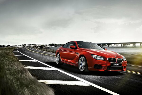 Tapeta stylowego samochodu bmw M6