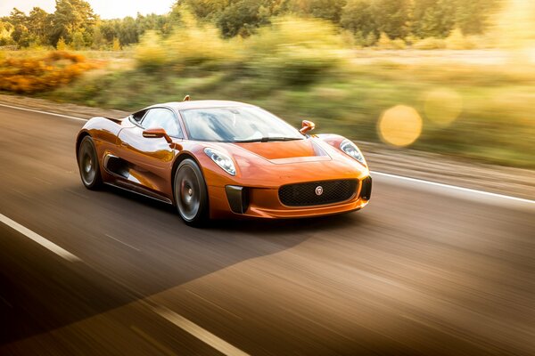 Jaguar c - x75 Supersportwagen in Bewegung