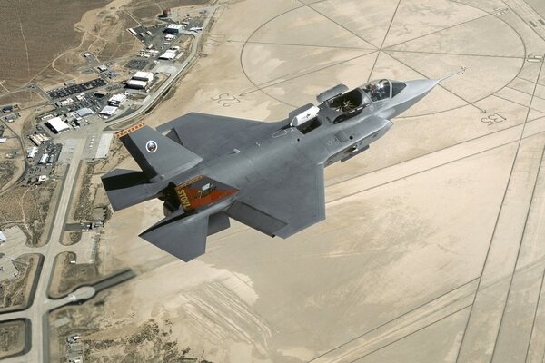 The incomparable x35 B fighter is circling in the sky