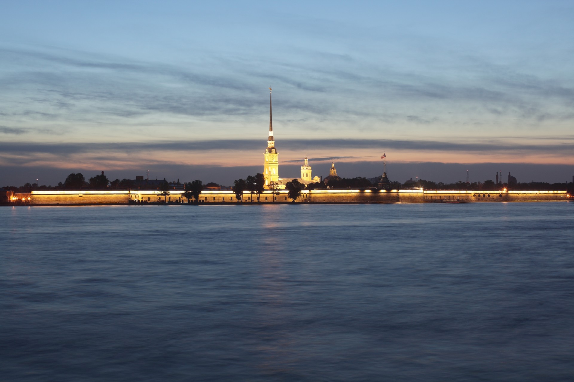 russland st. petersburg blick von der schlosspromenade fluss stadt nacht peter-und-paul-festung nord- newa- peter-und-hauptstadt