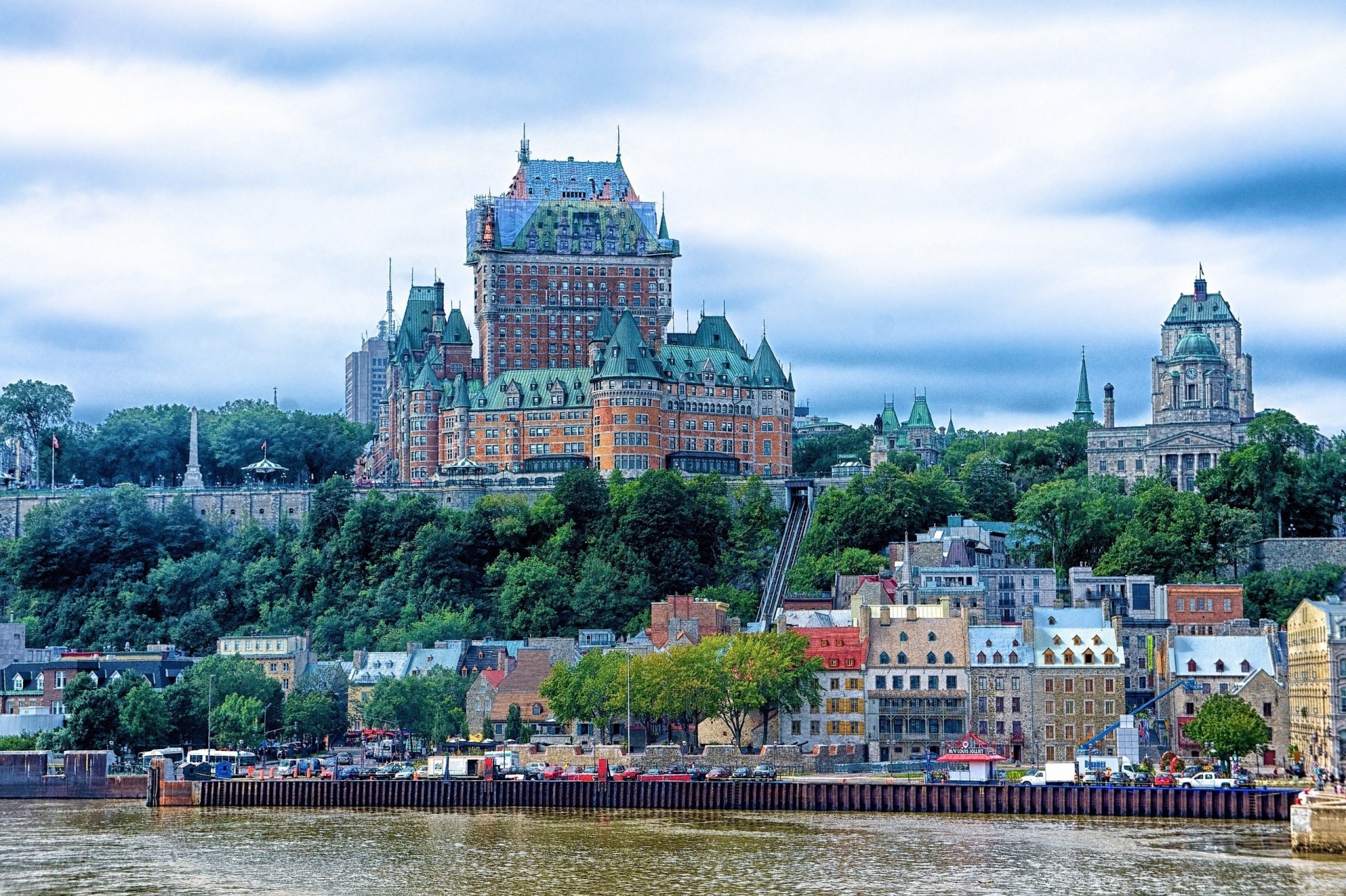 fiume blocco canada quebec lungomare hotel