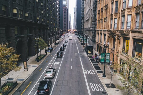 Typical Chicago weekdays. empty streets and roads of the USA