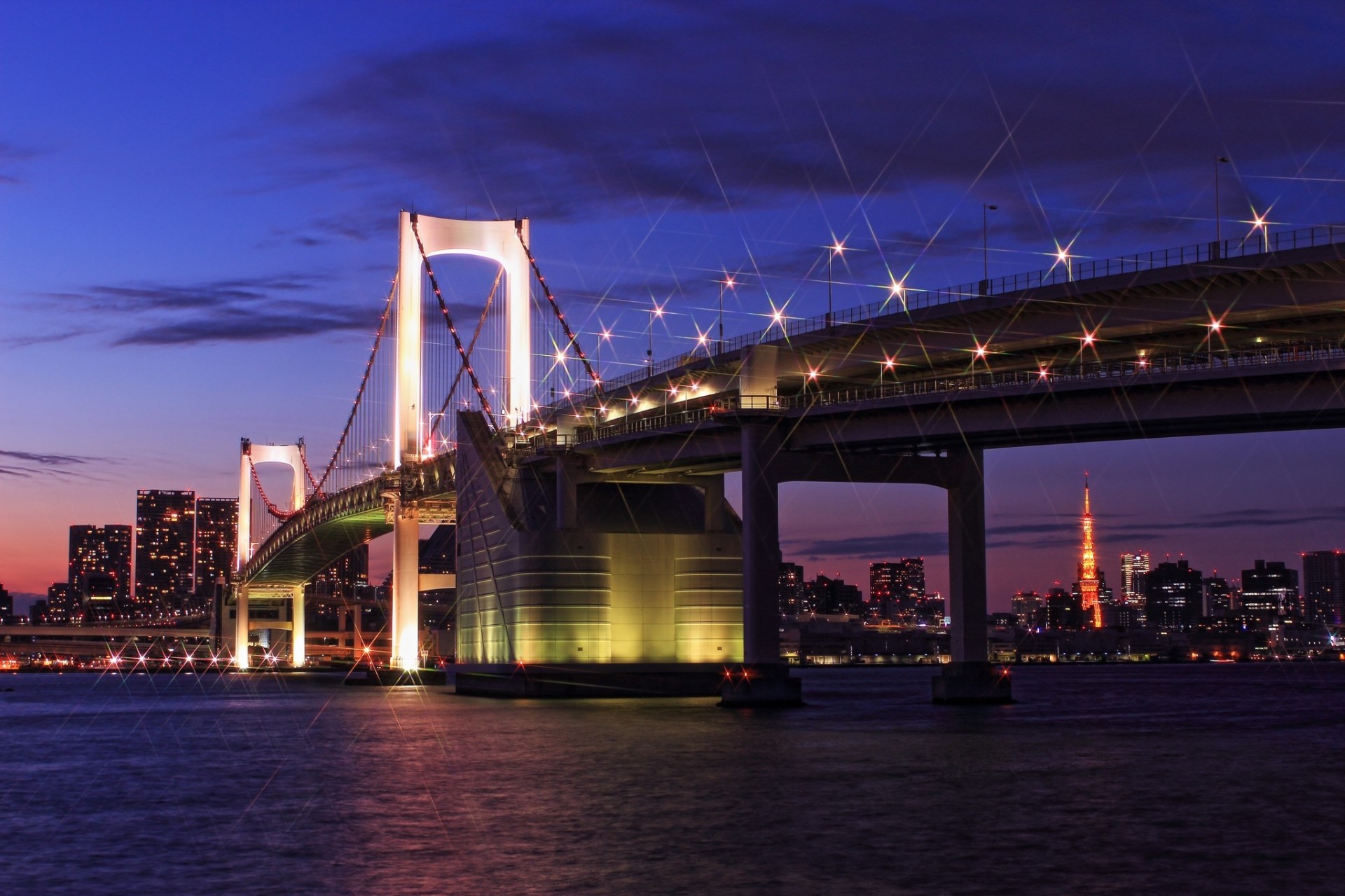 lichter bucht hauptstadt tokio sonnenuntergang himmel brücke metropole lila lichter nacht blau gebäude japan turm wolken beleuchtung häuser