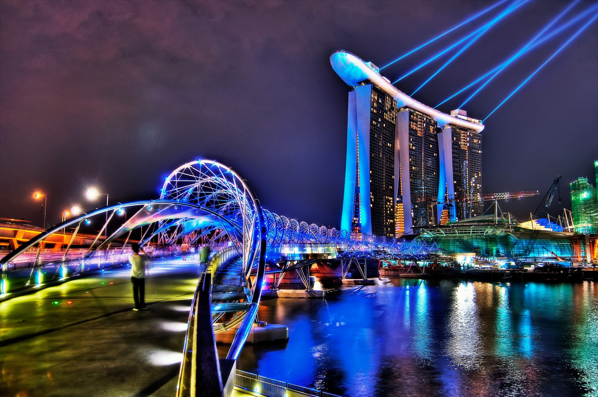 marina bay brücke singapur helix spirale casino marina bay sands hotel