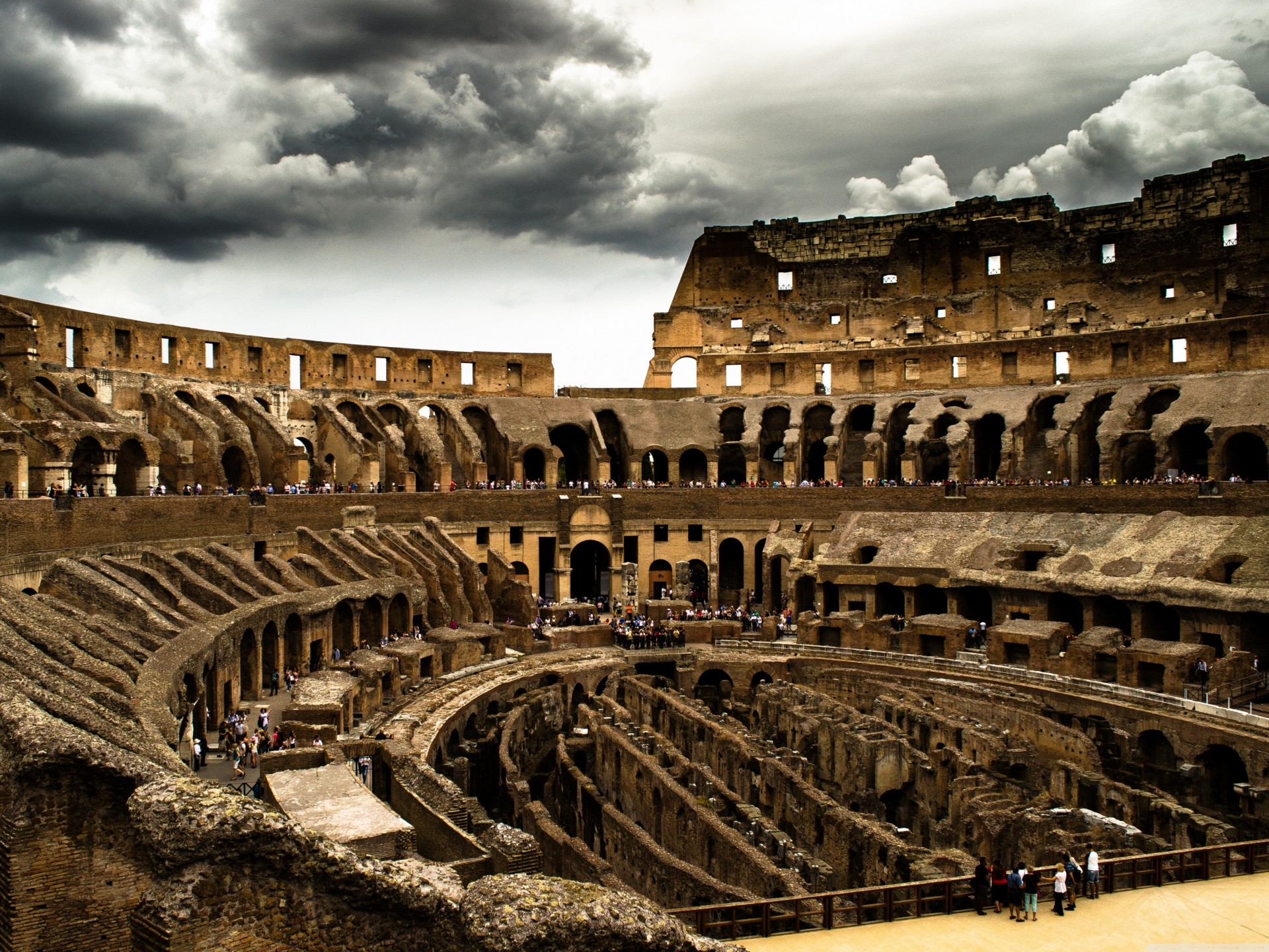 ky clear coliseum history rome amphitheatre italy