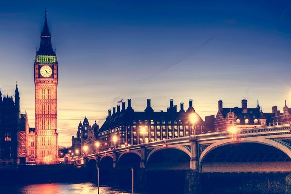 Big Ben in London at night