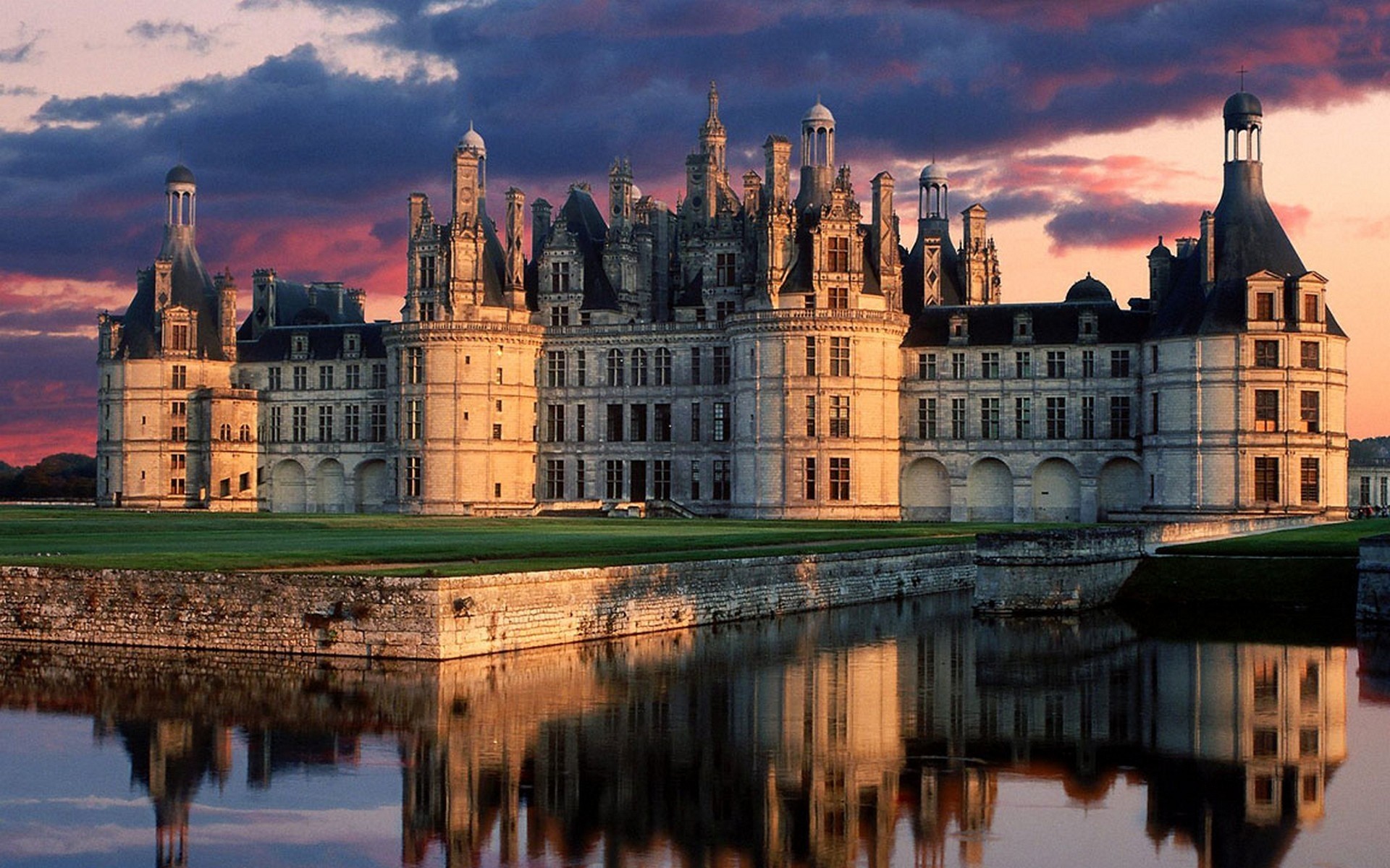 nuage qatar airways château eau château de chambord ville