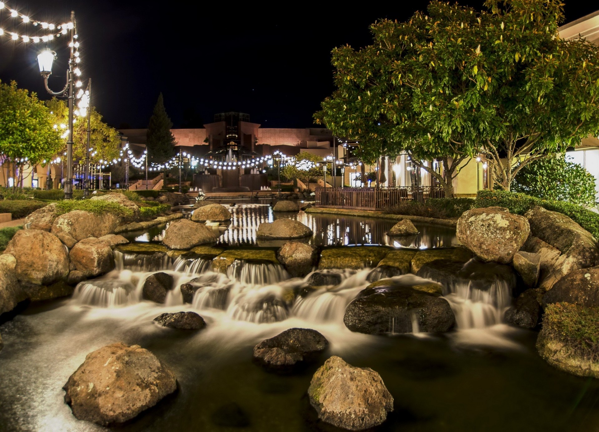 tones night town pond blackhawk united states california