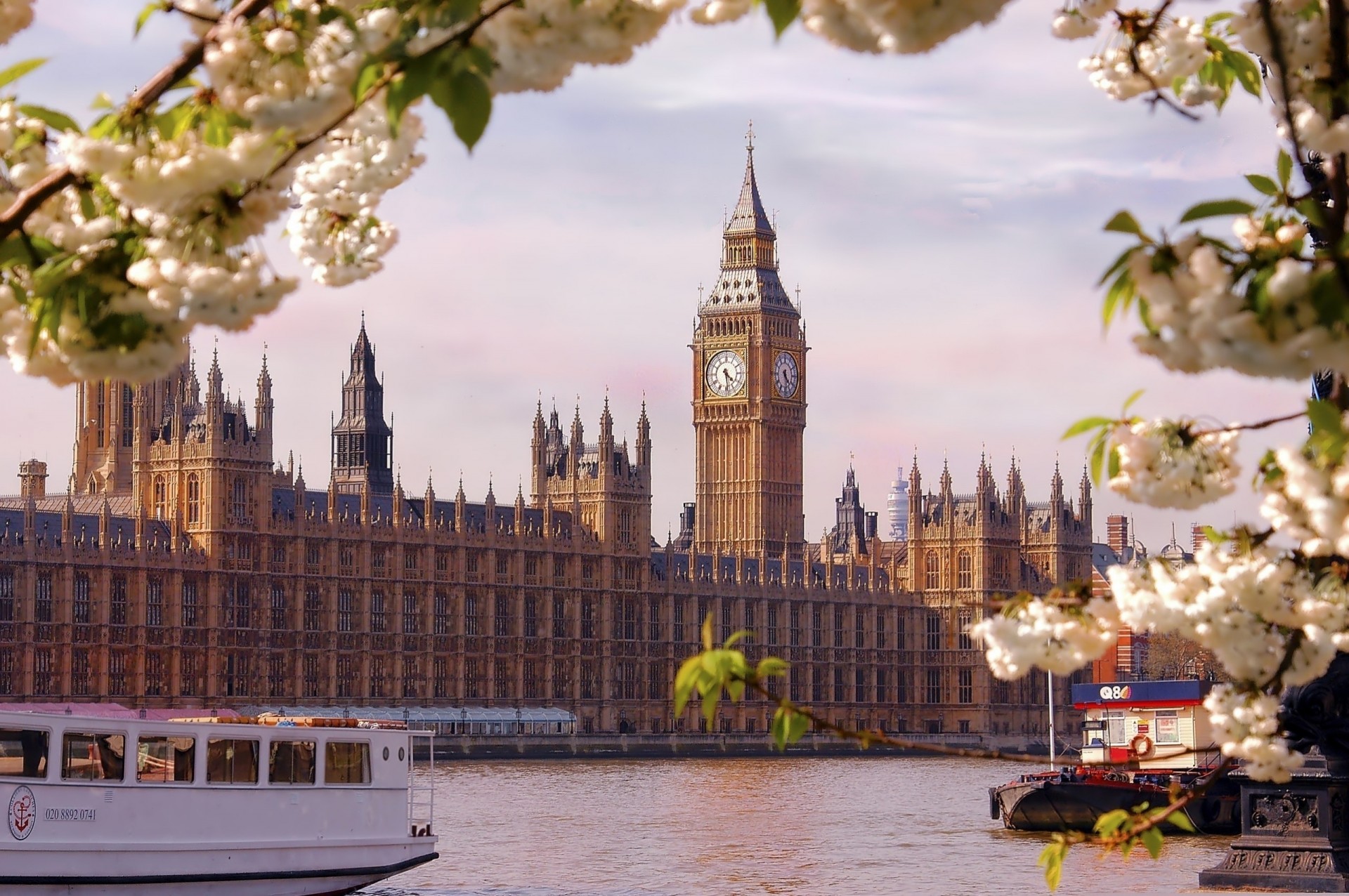 england parliament building london river town