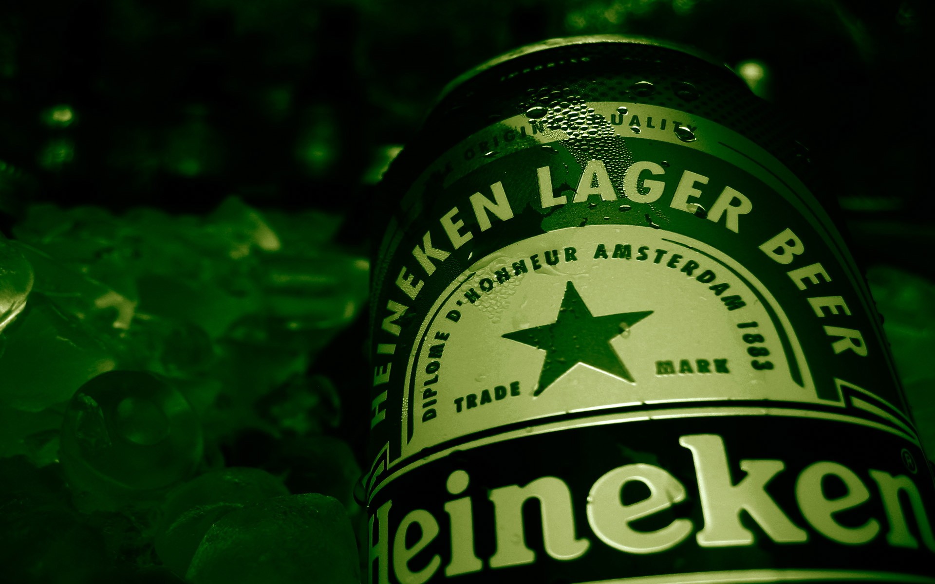 heineken beer a bottle green