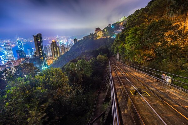 Świecące światła nocy w Hongkongu