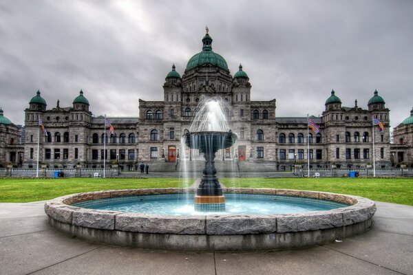 Fountain in front of the castle in Canada