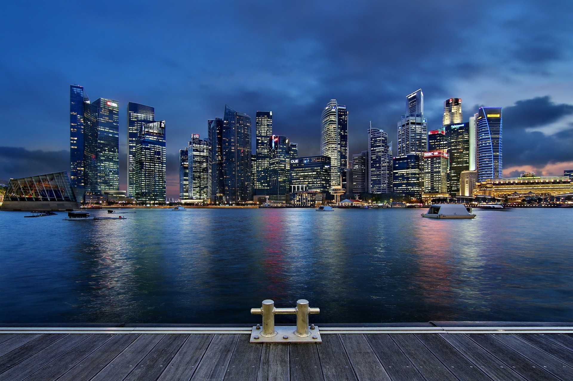 architecture nuit arbres singapour