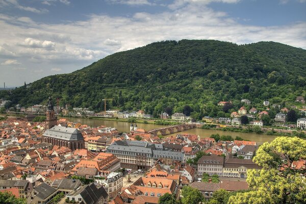Piękna panorama niemieckiego miasta