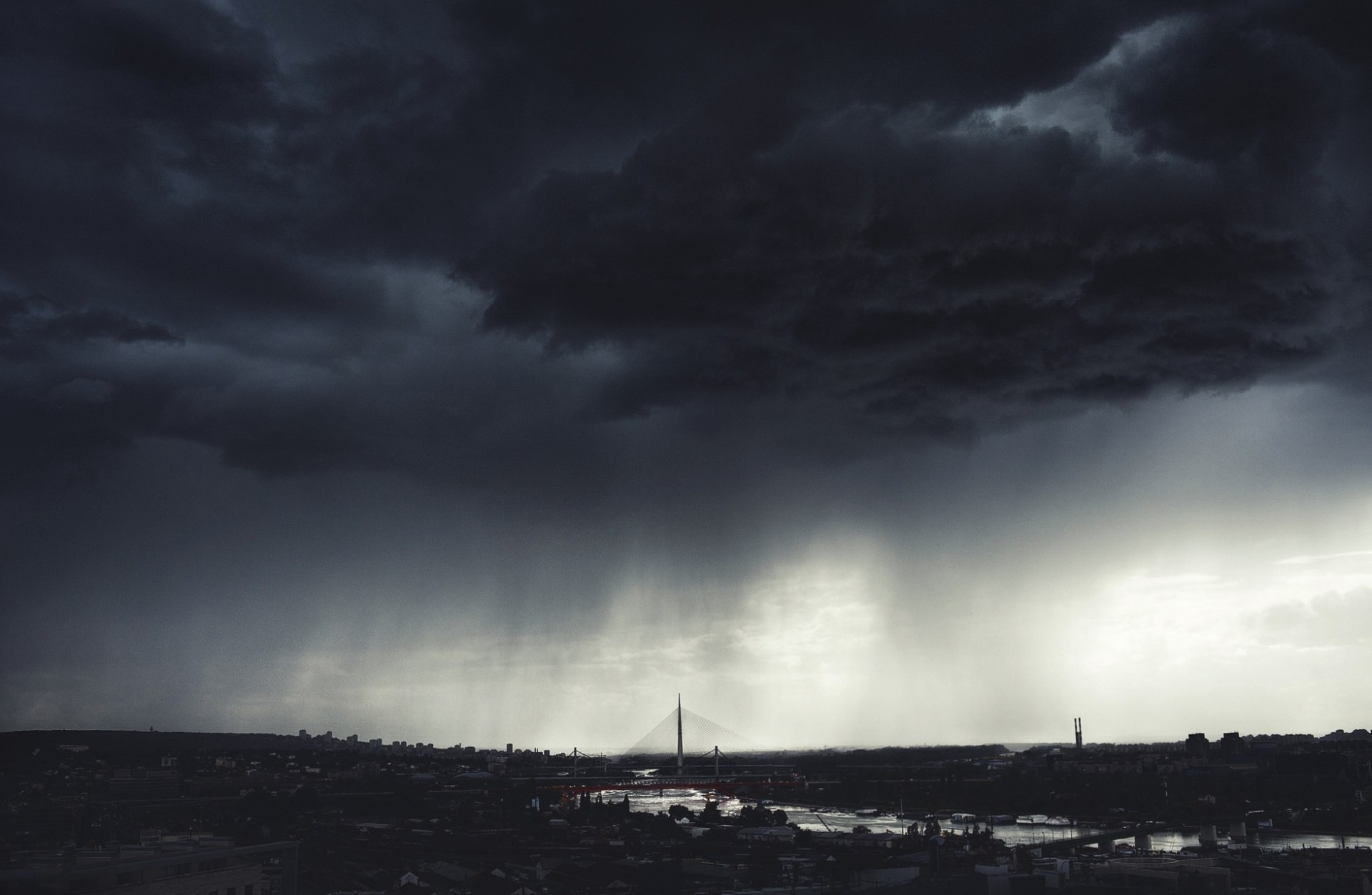 ky monochrome cloud building rain dark