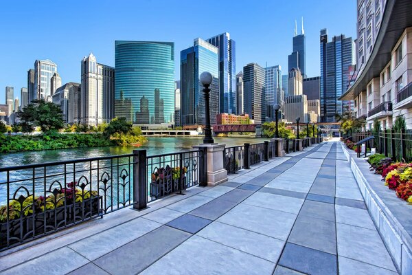 Promenade de la rivière à Chicago, États-Unis