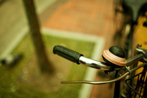 Manillar de bicicleta con timbre