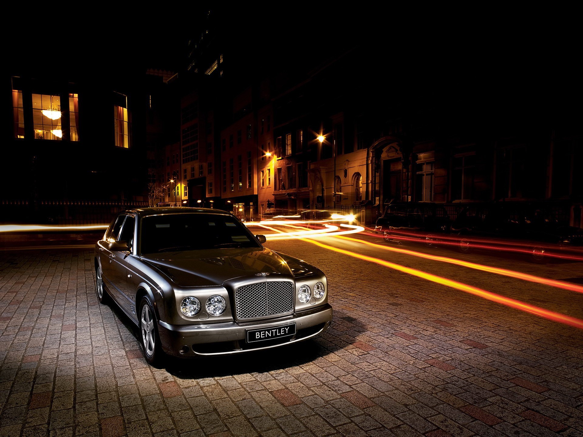 bentley arnage tren calle