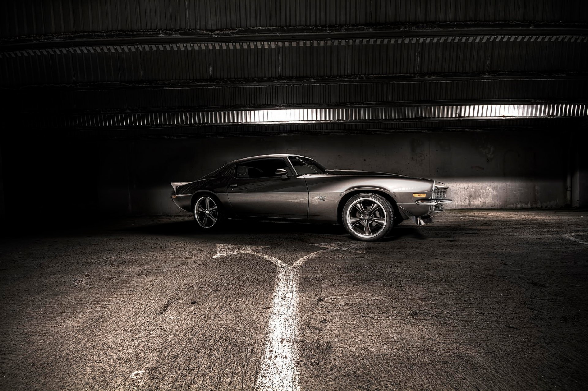 chevrolet camaro gris luz