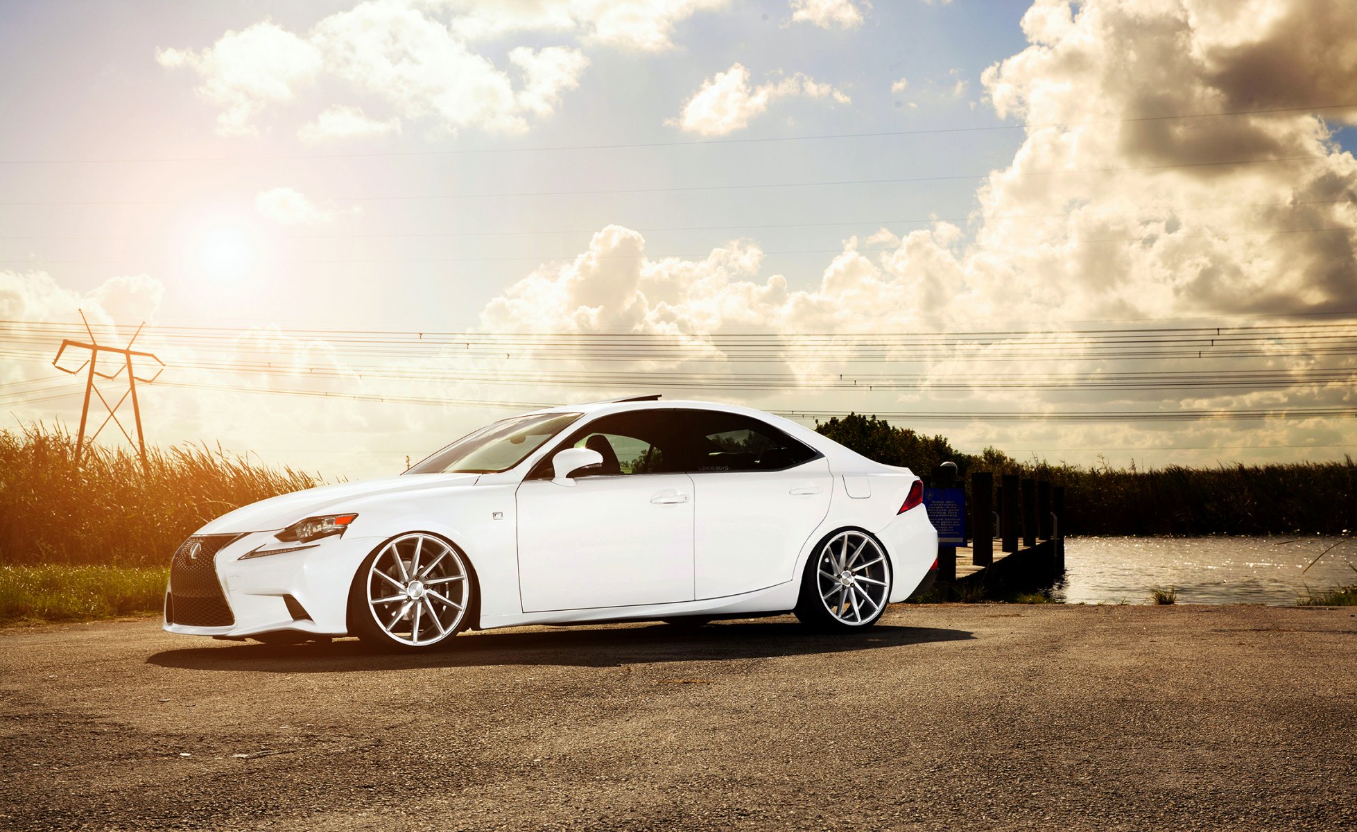 lexus is f-sport blanc vossen roues avant