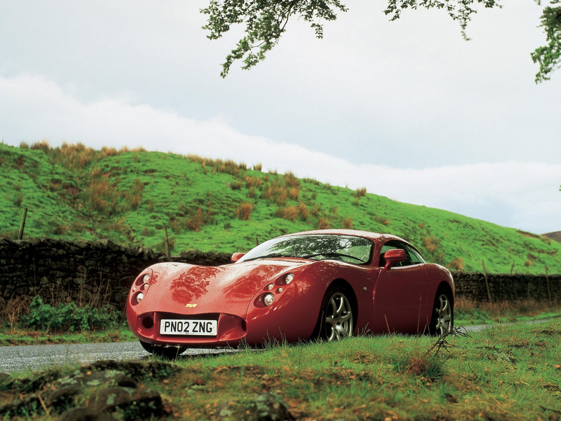 supercar tvr t440 czerwony