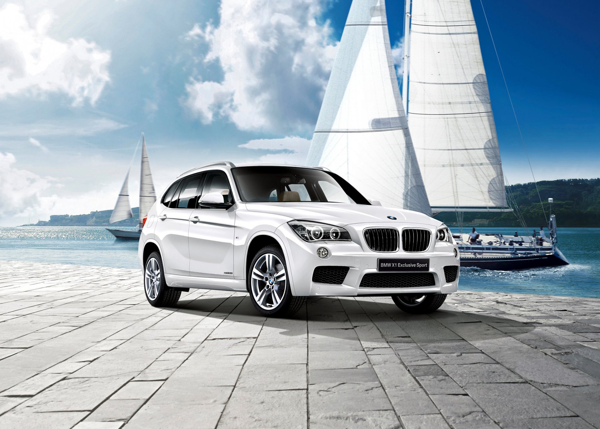 2012 bmw x1 e84 bmw crossover przystań jacht brzeg nabrzeże molo niebo chmury