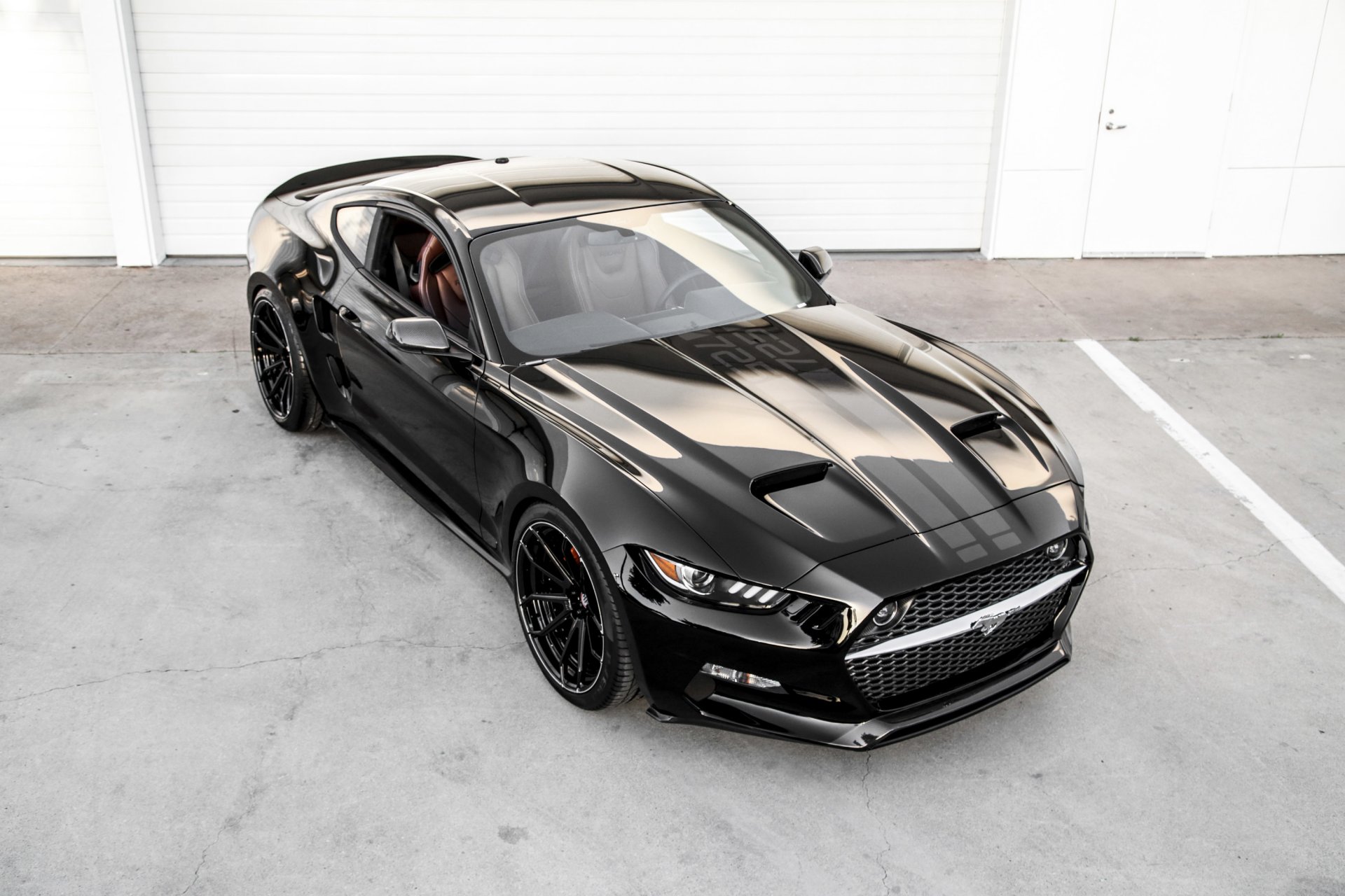 ford mustang rakete schwarz gas fisker