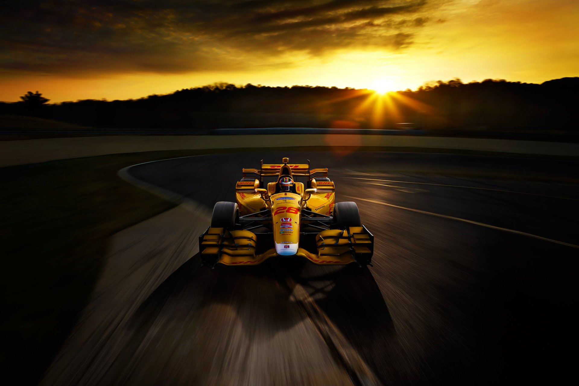 honda f1 voiture de course jaune piste coucher de soleil course vitesse