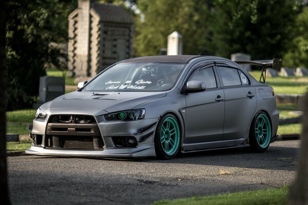 The tuned mitsubishi looks epic