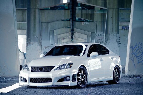 Lexus is e blanc nouveau tuning