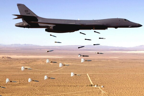 Exercices de bombardier stratégique supersonique