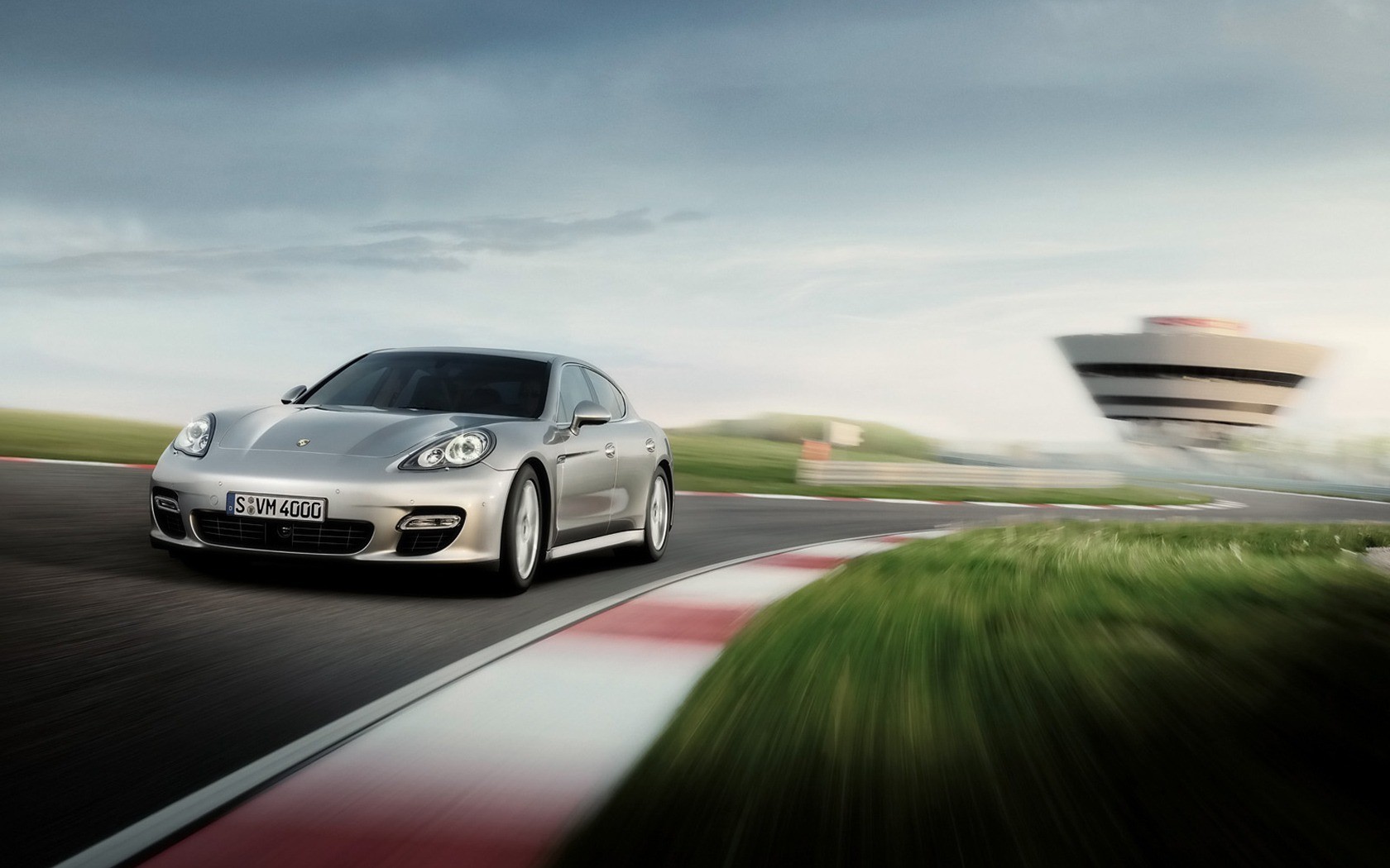 porsche panamera velocidad