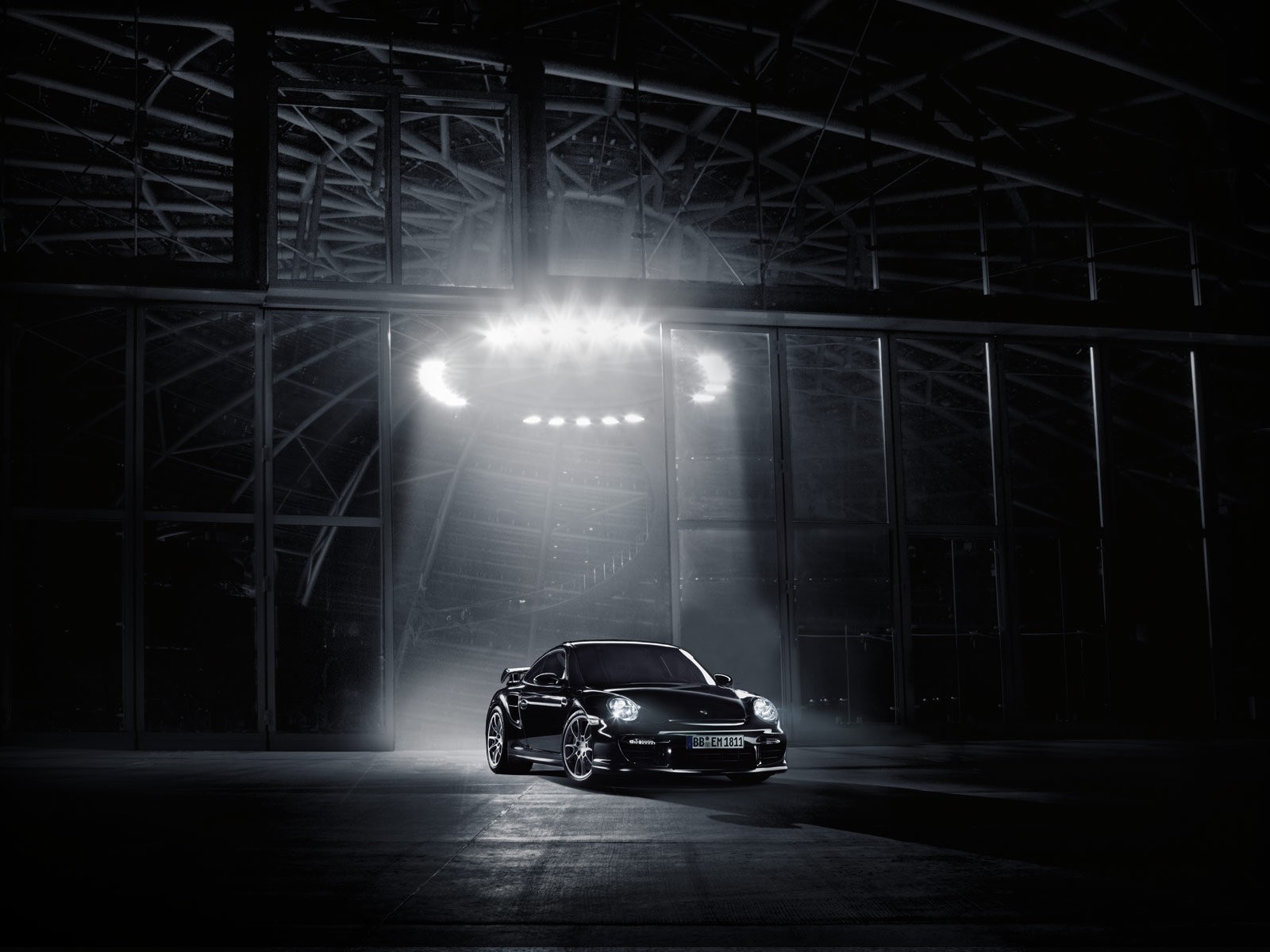 porsche garage luce