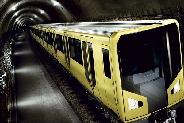 Tren moderno en el túnel del metro