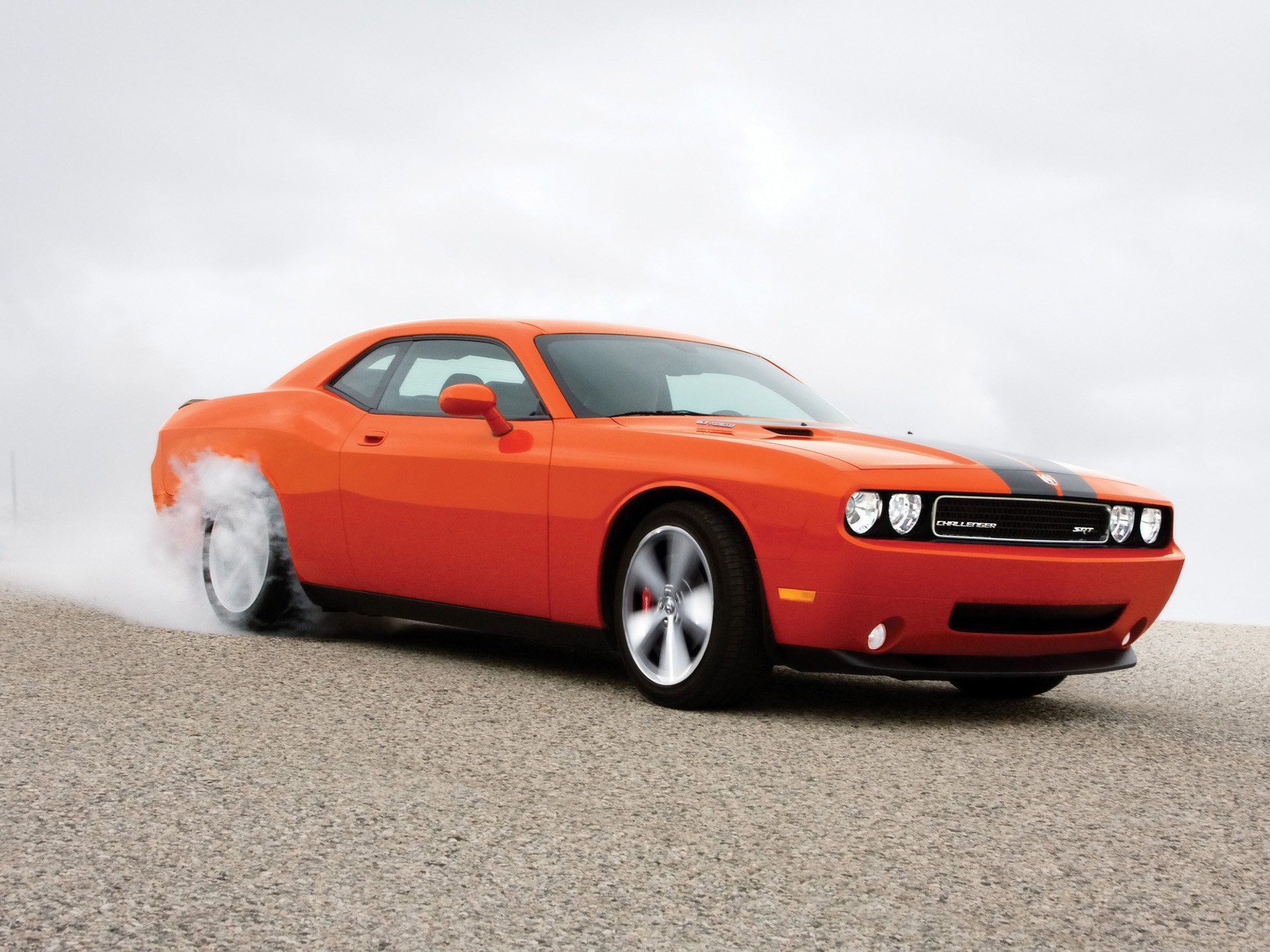 ausweichen challenger srt8