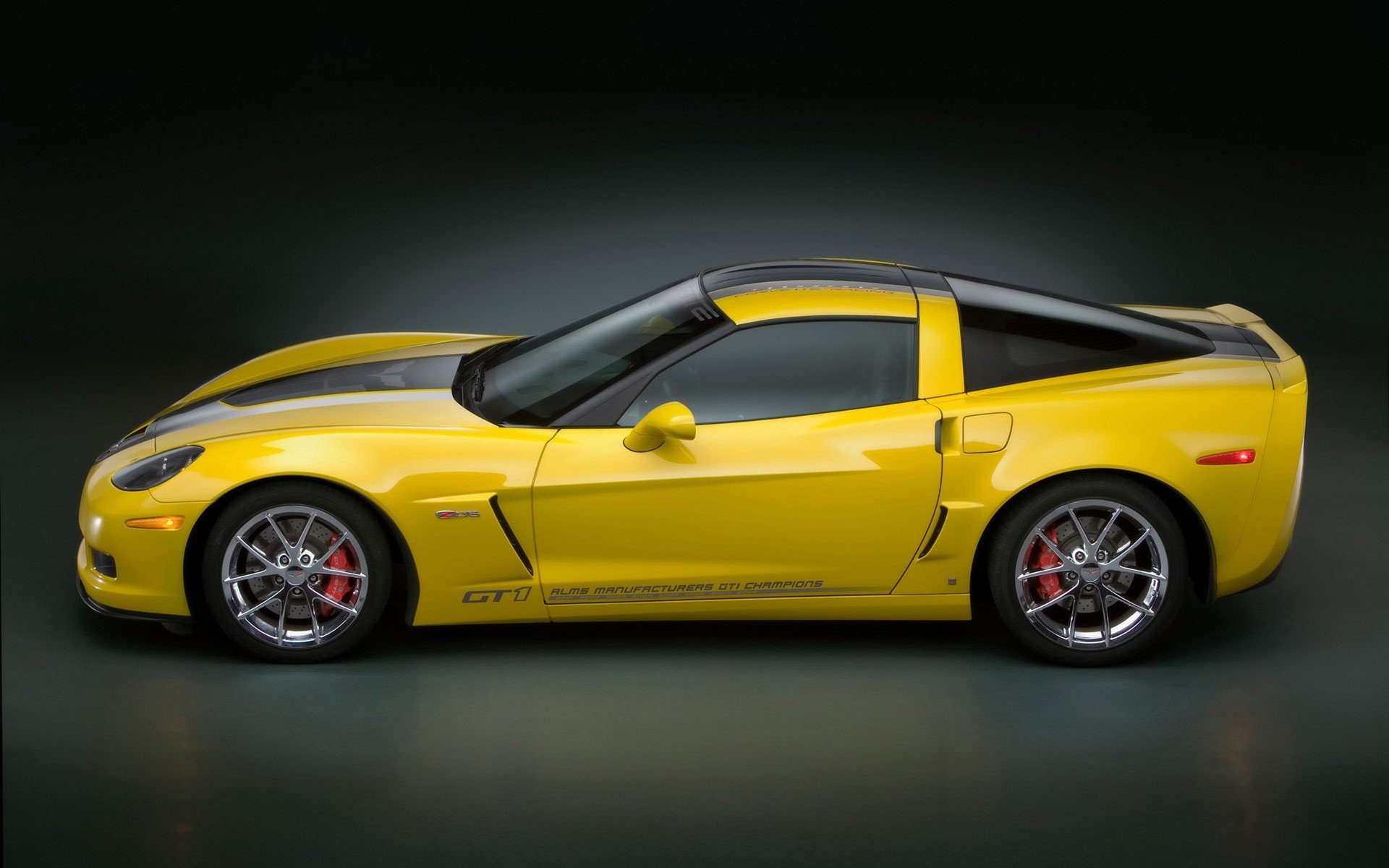 chevrolet corvette gt1 gelb