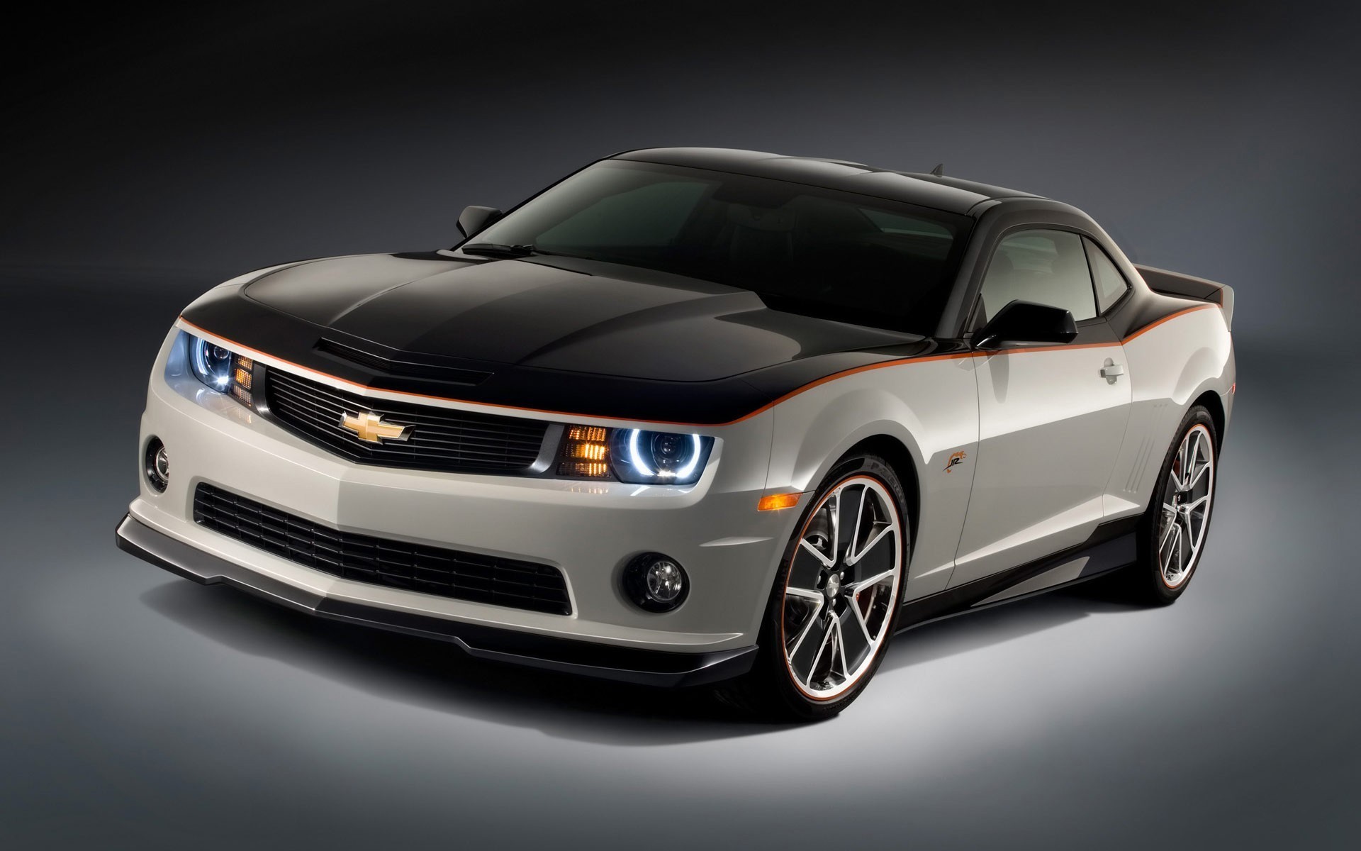 chevrolet camaro blanc-noir muscle-car