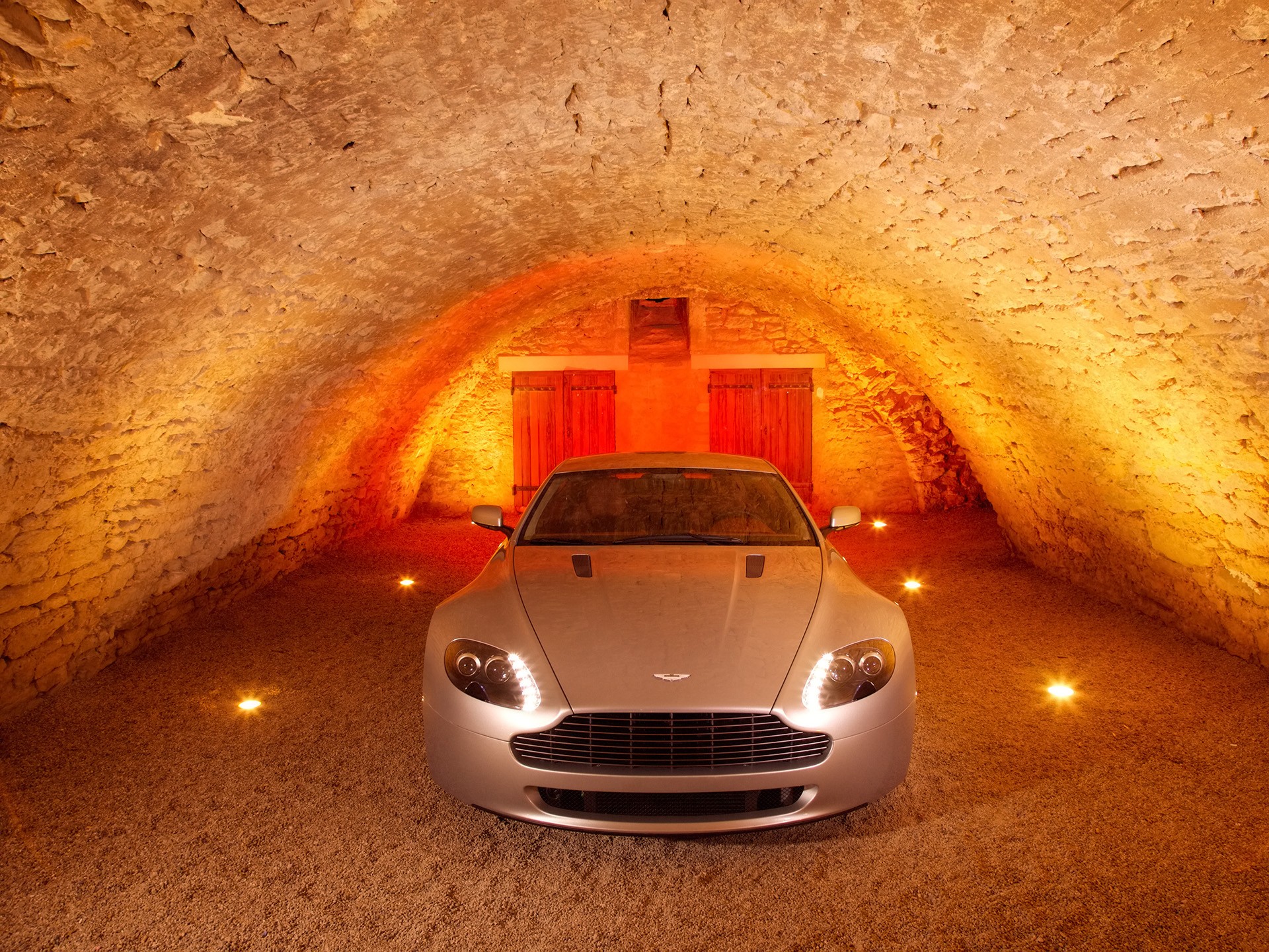 aston martin v8 vantage cellar