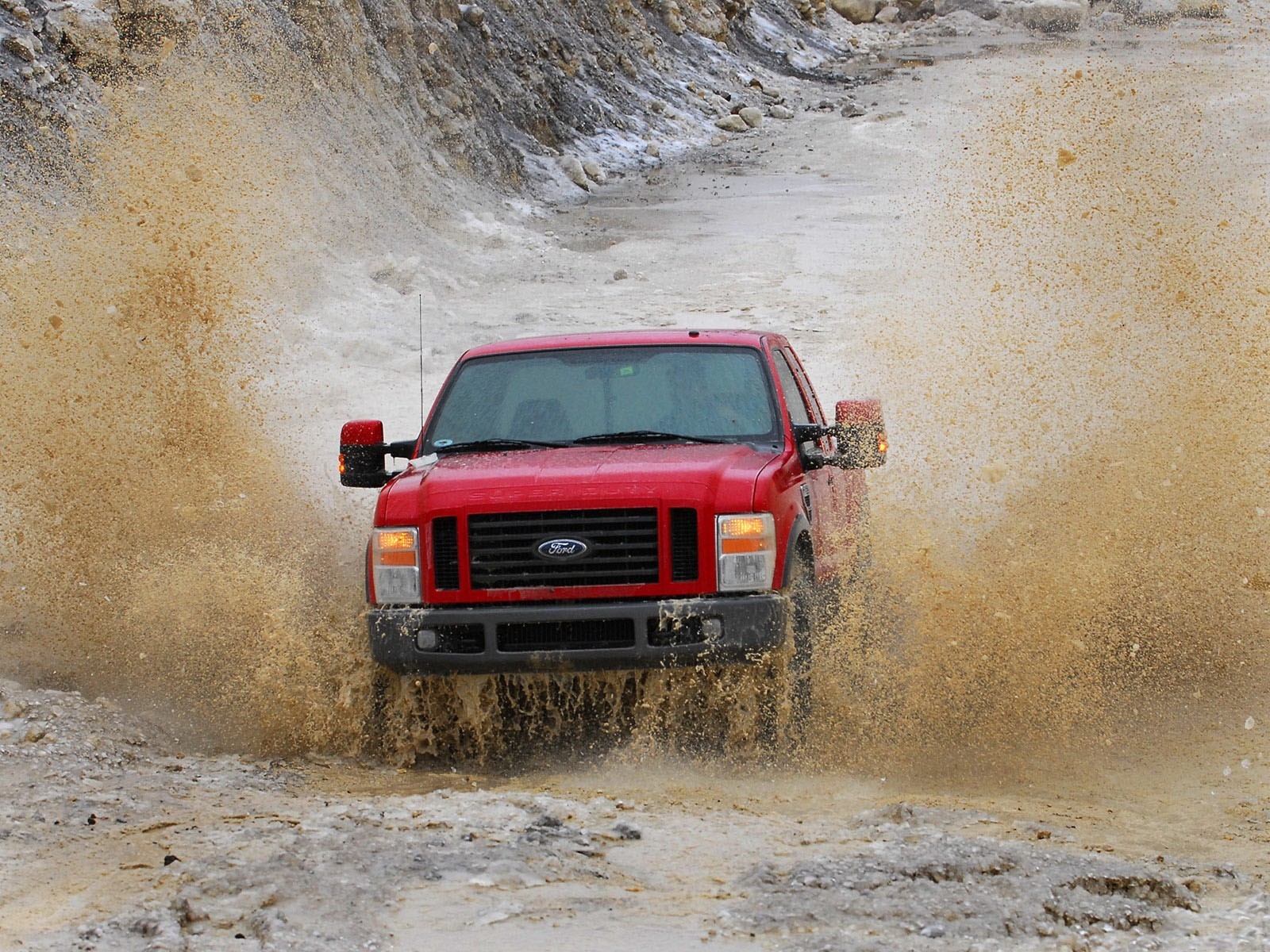 ford spray dirt truck