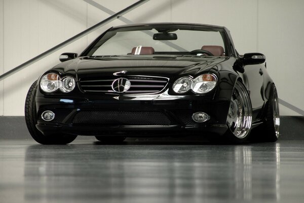 Black Mercedes-benz sl maxx convertible