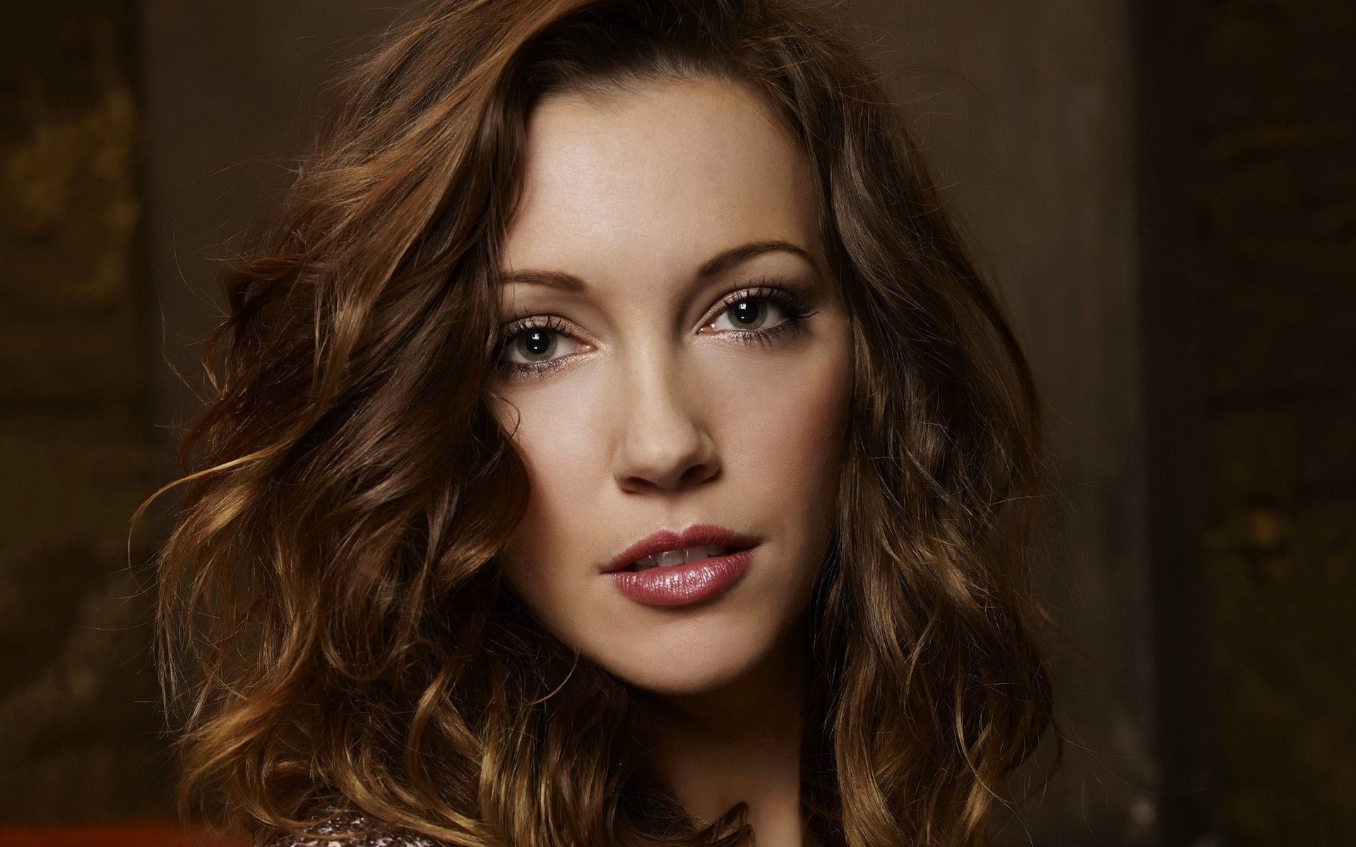 serie katie cassidy carattere freccia