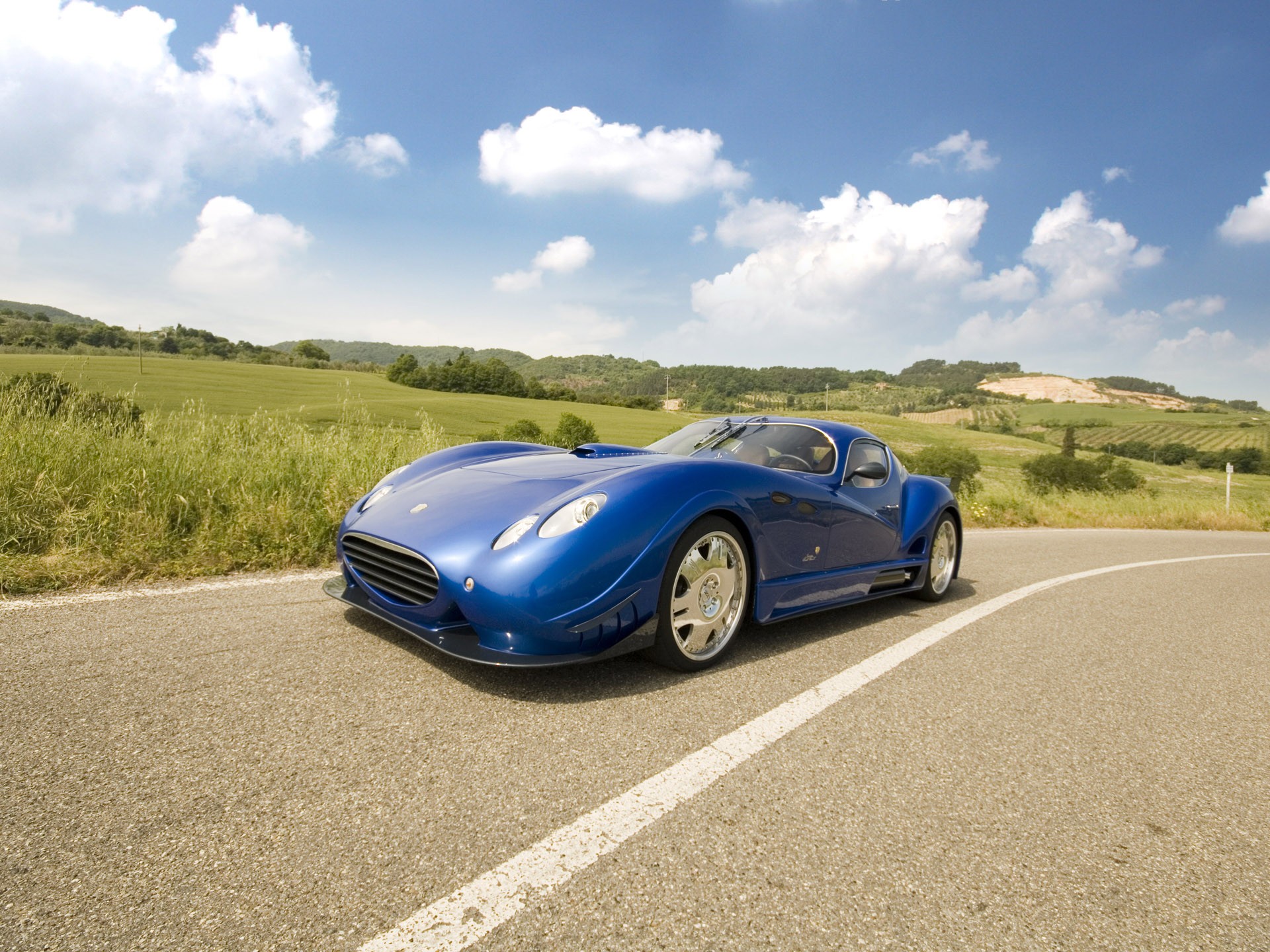 faralli mazzati antas v8 gt road clouds horizon