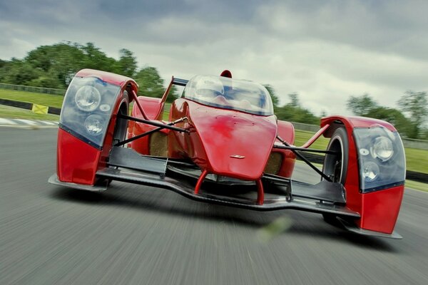 Coche de carreras, rojo para fórmula 1