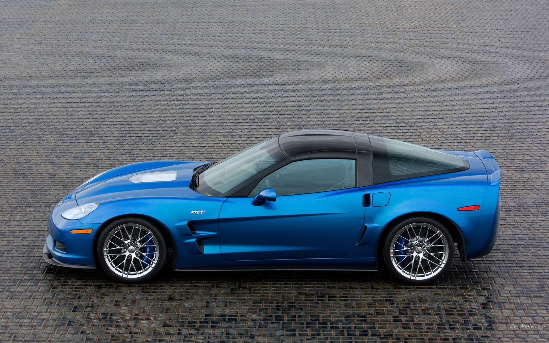 corvette zr1 blu