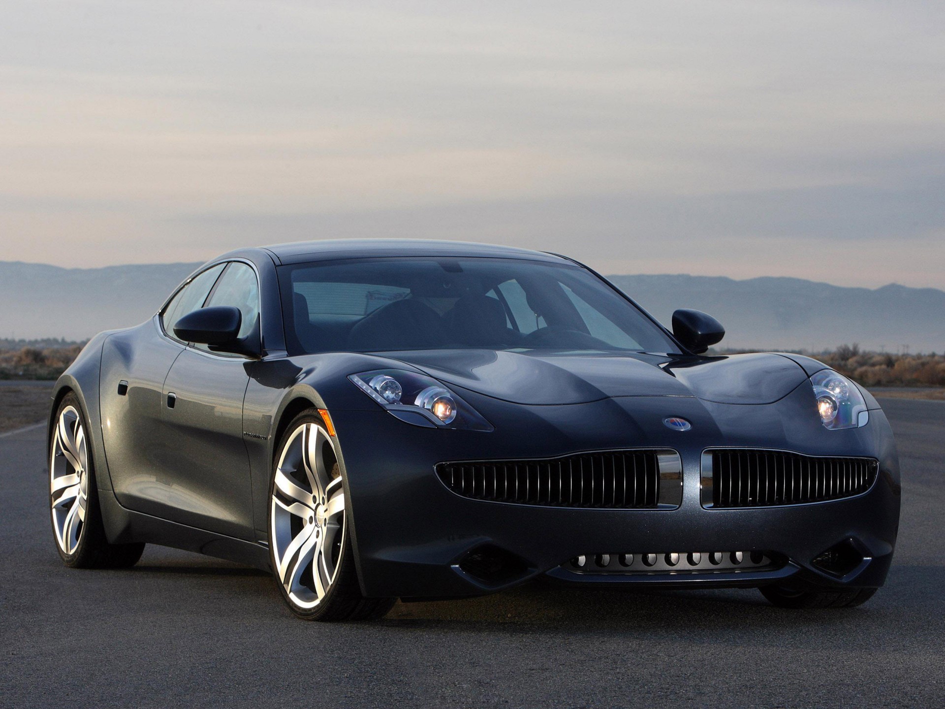 fisker karma автомобиль дорога