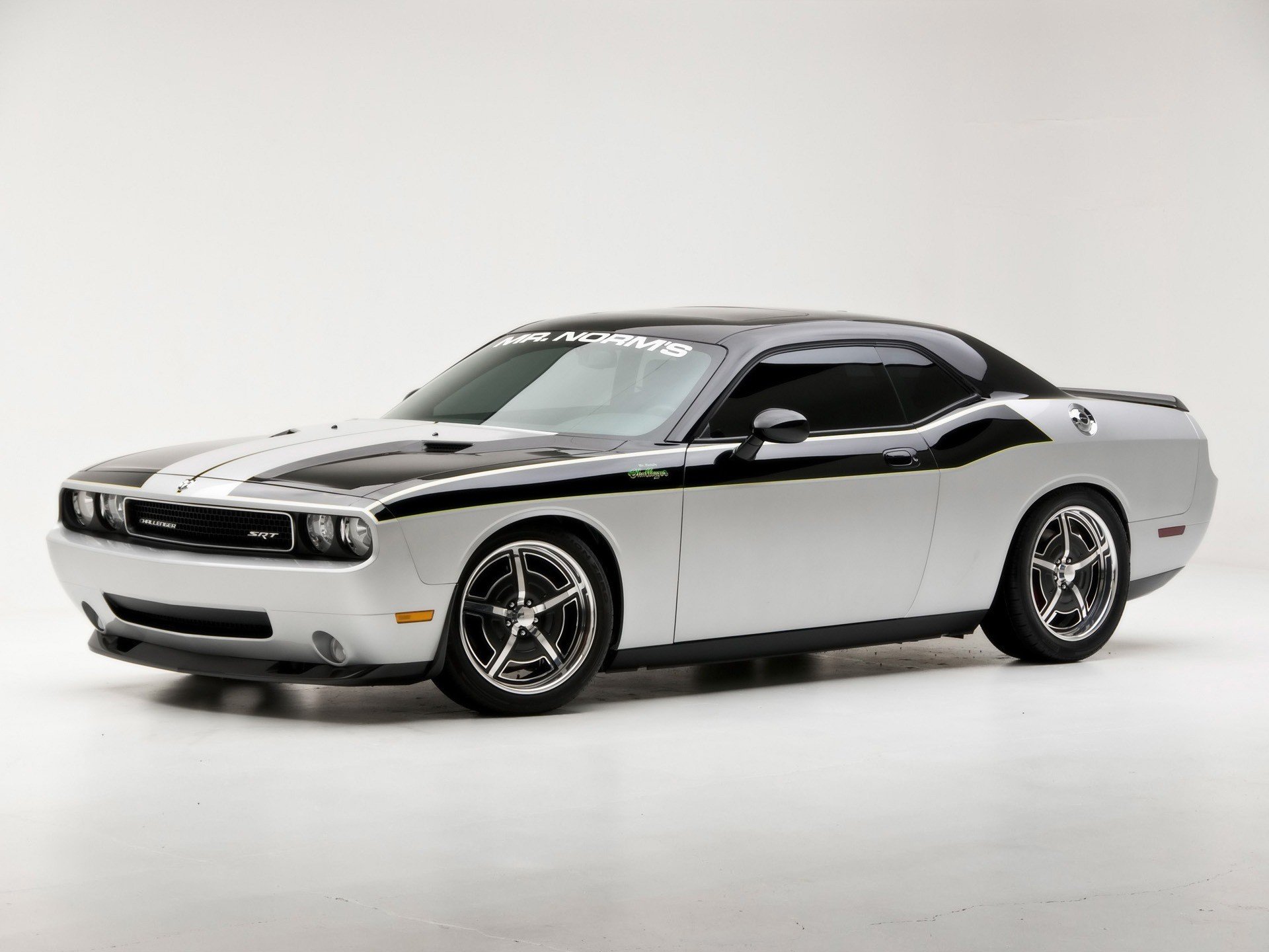 dodge challenger roues carrosserie puissance